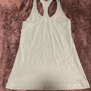 Lululemon blue green tank top size 4